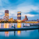 Milwaukee skyline on Lake Michigan_s